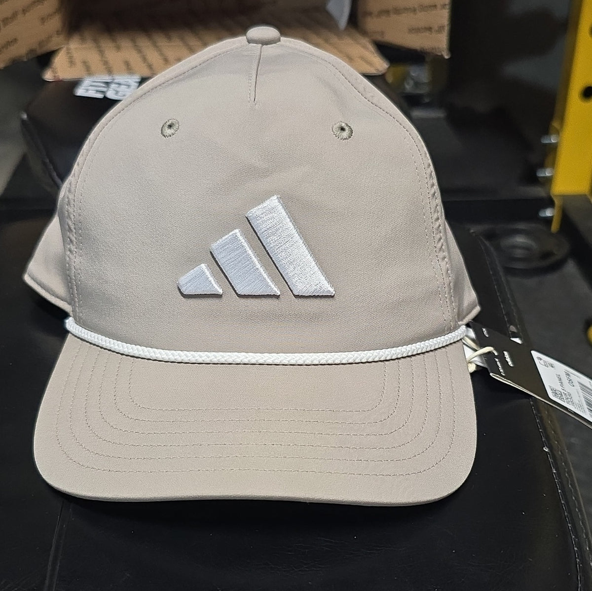 adidas Men's 5 Panel Adjustable Hat Cap - Beige - One Size - Casual Solid
