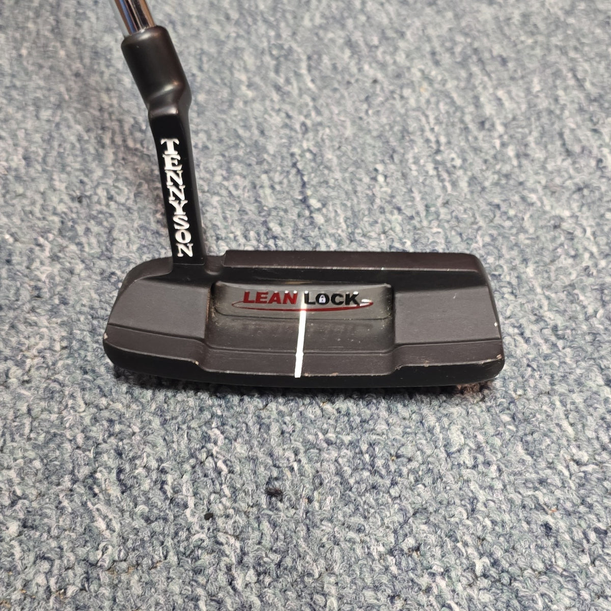Lean Lock APA Blade Arm-Lock Putter 44" RH w/ Matching Headcover - Very Good