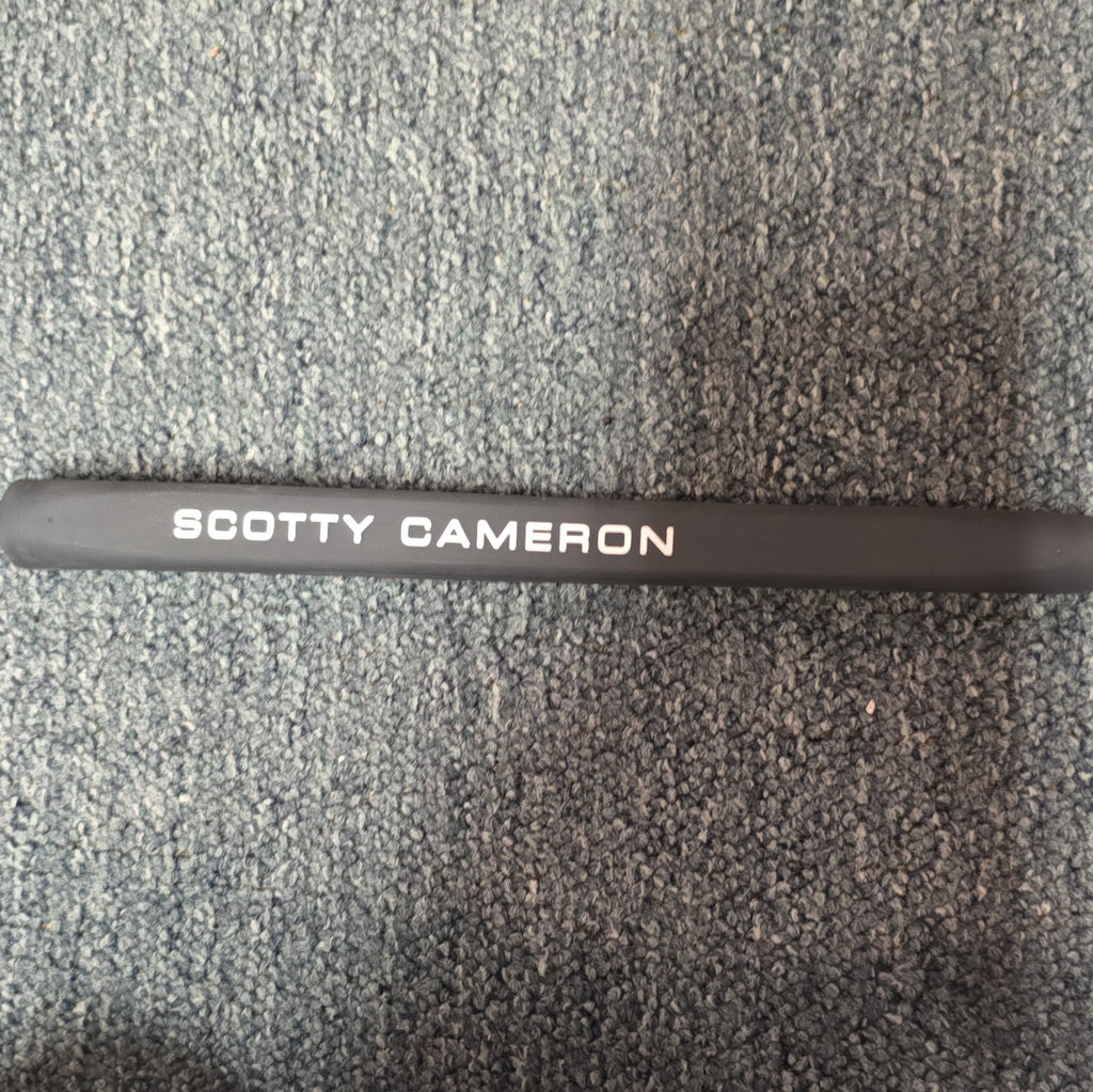 Scotty Cameron Special Select Flowback 5.5 Putter - excellent condition