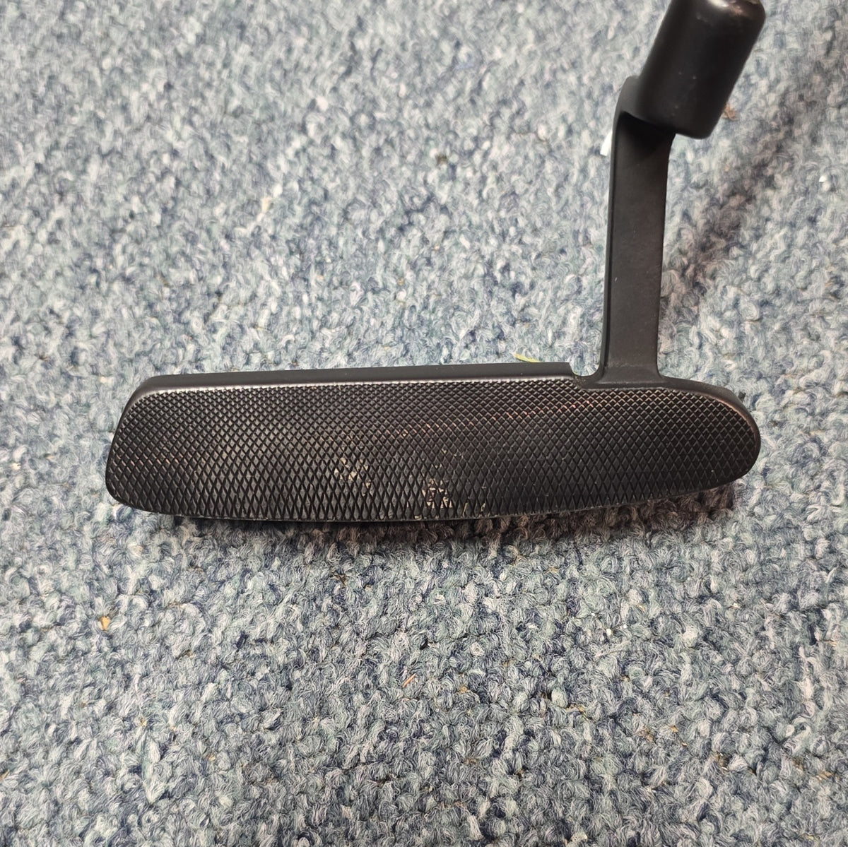Lean Lock APA Blade Arm-Lock Putter 44" RH w/ Matching Headcover - Very Good