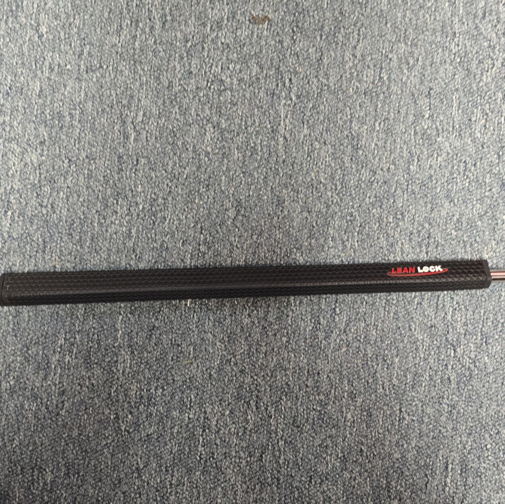 Lean Lock APA Blade Arm-Lock Putter 44" RH w/ Matching Headcover - Very Good
