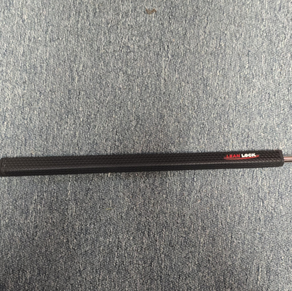 Lean Lock APA Blade Arm-Lock Putter 44" RH w/ Matching Headcover - Very Good