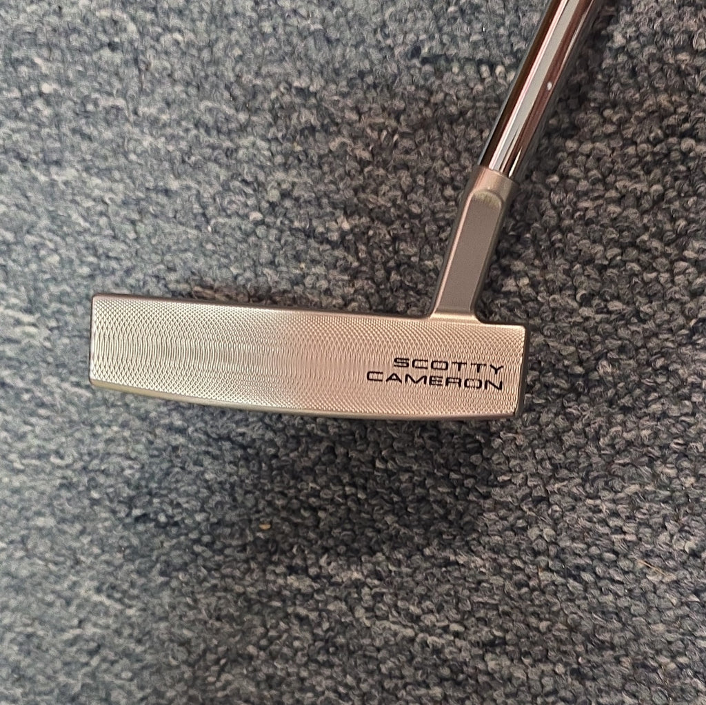 Scotty Cameron Special Select Flowback 5.5 Putter - excellent condition